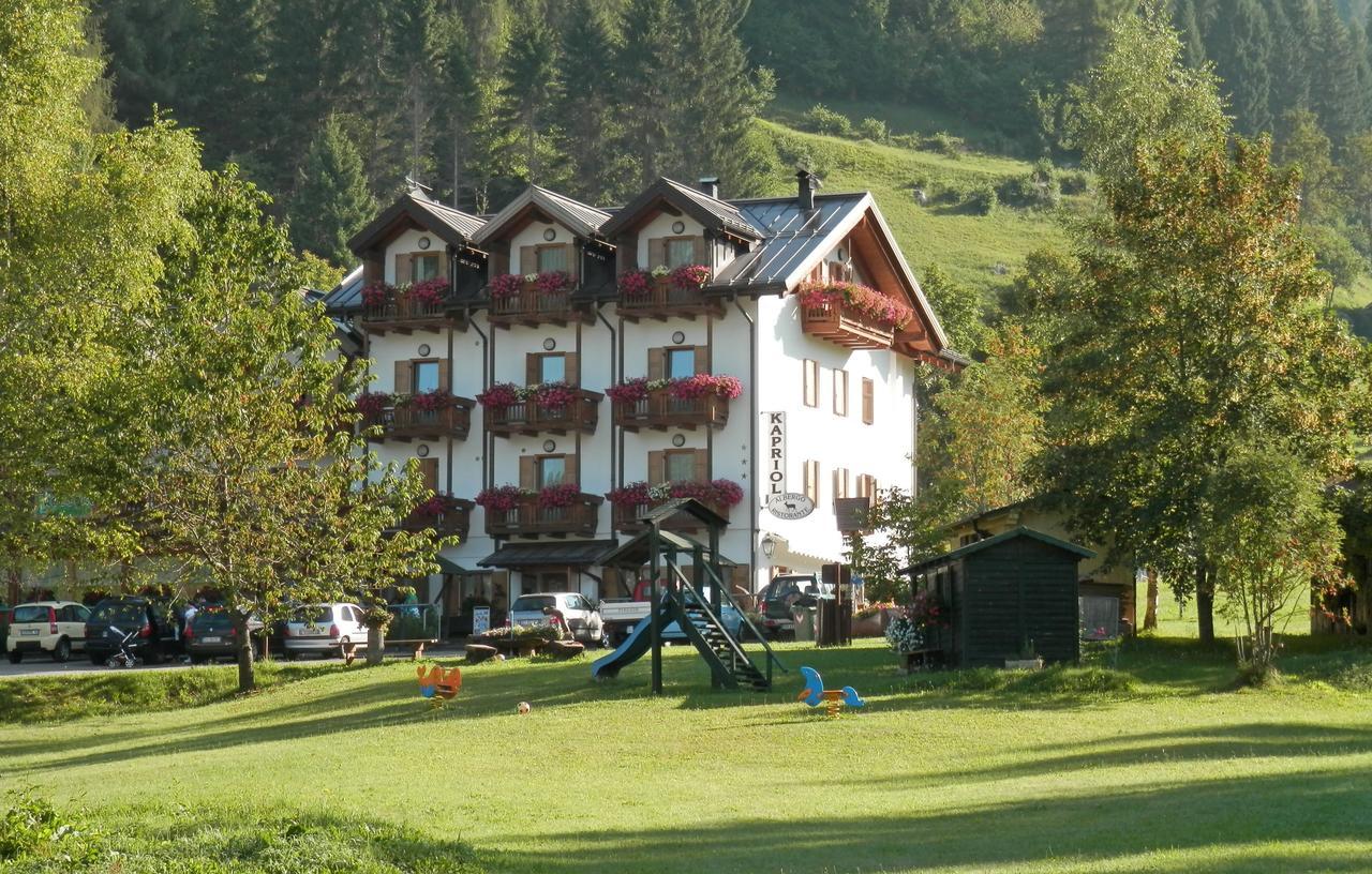 Kapriol Hotel Castello Tesino Exterior photo